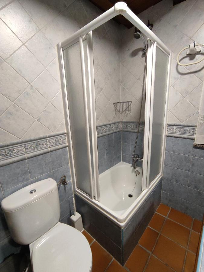 Casa Rural Puerta Del Sol II De 2 Habitaciones Candelario Bagian luar foto